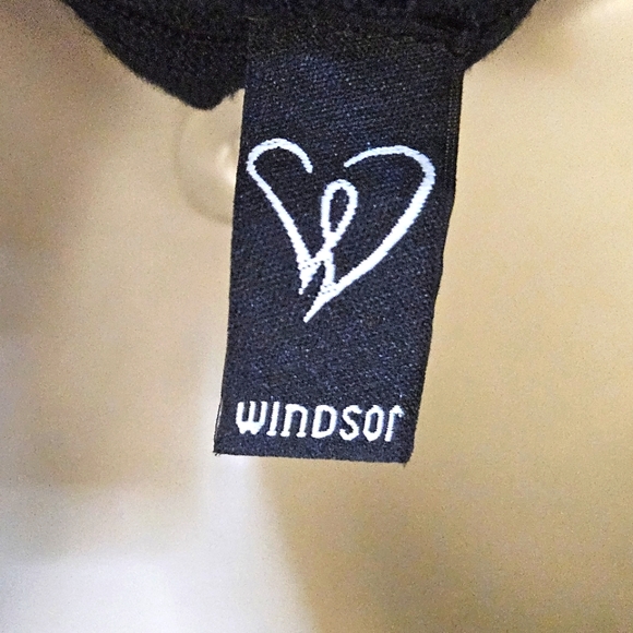 Windsor Black Ribbed Knit Long Sleeve Mini Dress, Small - Picture 12 of 14